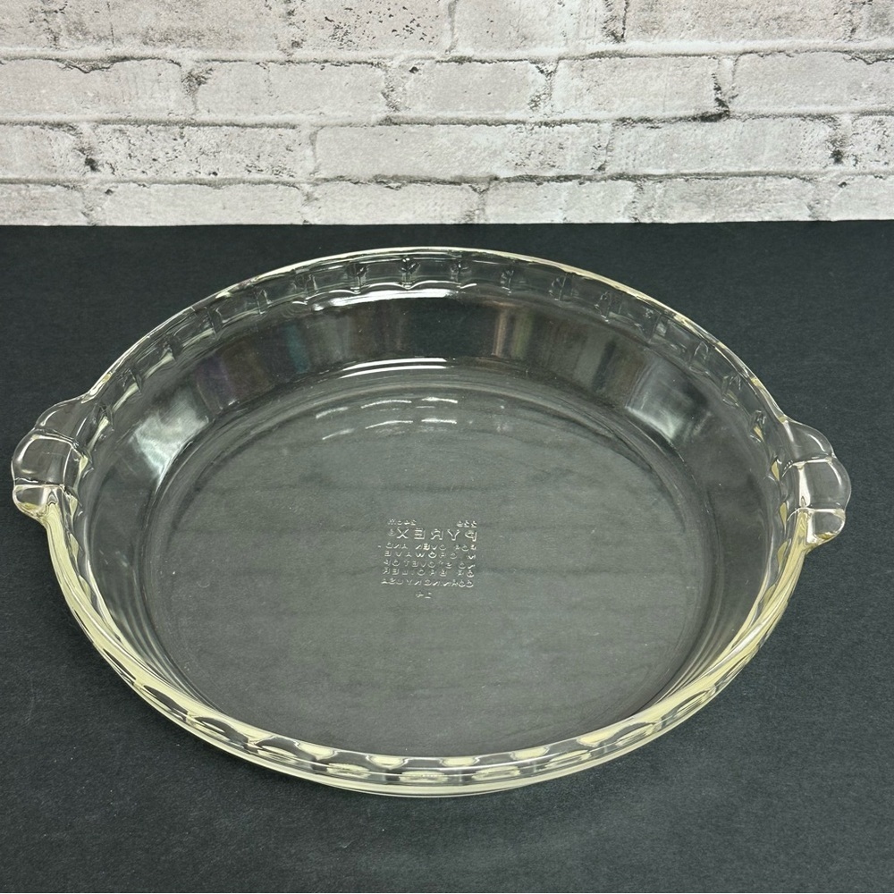 Pyrex Scalloped Edges Corning NY USA 10in Pie Clear Deep Dish Ovenware #229 VTG